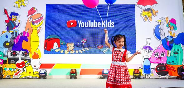 Are YouTube bloggers threatened with a ban on monetizing children's content?
