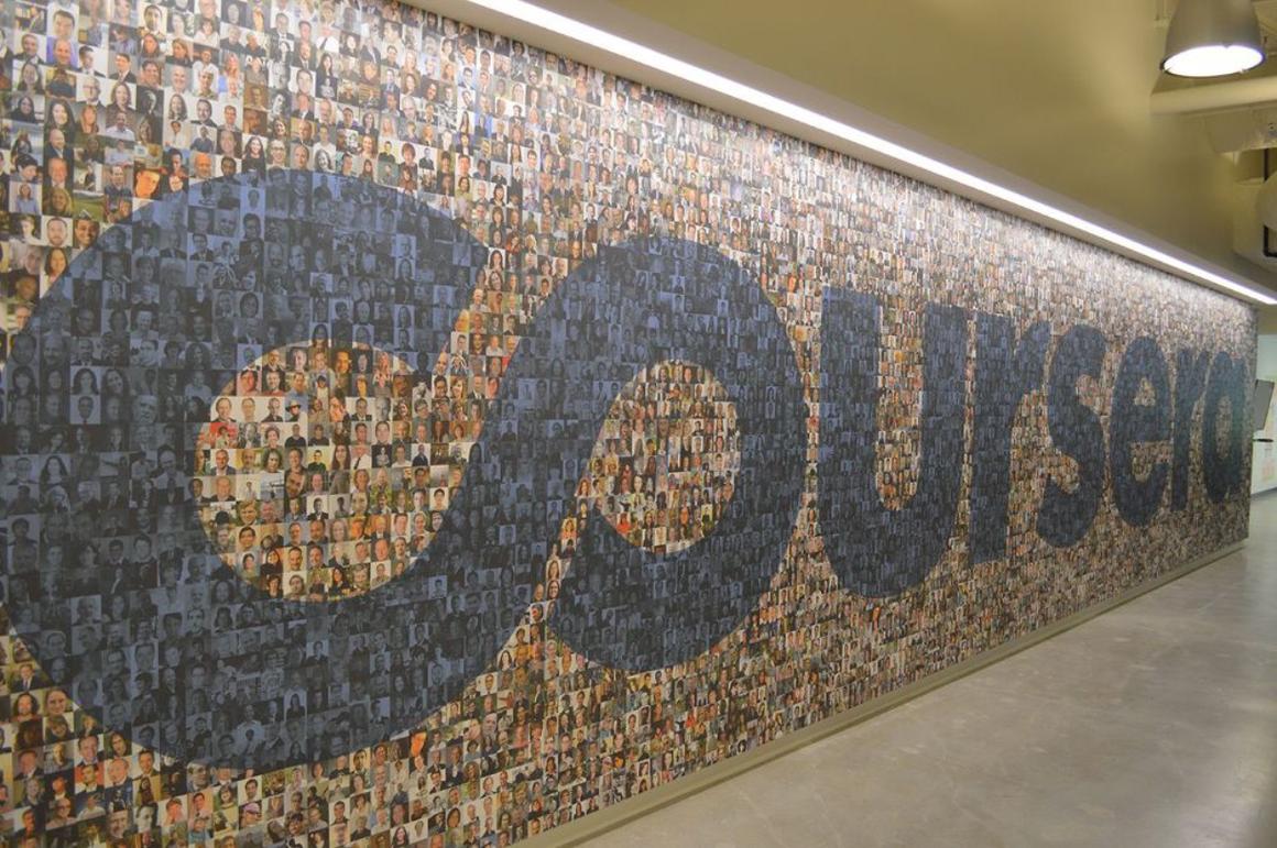 Coursera Agrees to the Use of Its Lectures by Universities